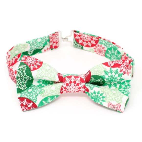 Red & Green Snowflake Boys Bow Tie Baby Toddler - Picture 1 of 4